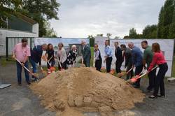 Spatenstich © Pressestelle Burgenlandkreis Spatenstich für neue Rettungswache des Burgenlandkreises in Großgöhren