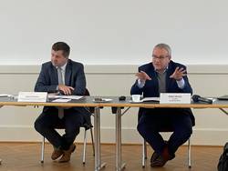 Pressekonferenz zur Wasserstoffpipeline © Pressestelle Burgenlandkreis bild 2 wasserstoffpipeline