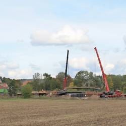 12 FT 4 wird eingehoben