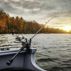 fishing boat 5541327 1920