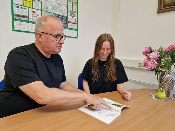 Bundesfreiwilligendienst © Pressestelle Burgenlandkreis Florentine Findeisen leistet seit August ihren Freiwilligendienst in der Unteren Naturschutzbehörde des Umweltamtes.